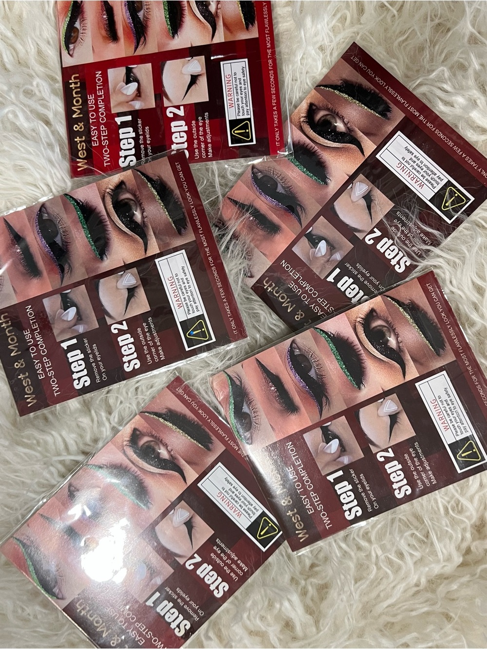 Glitter Two-Step Eyeliner Strips by